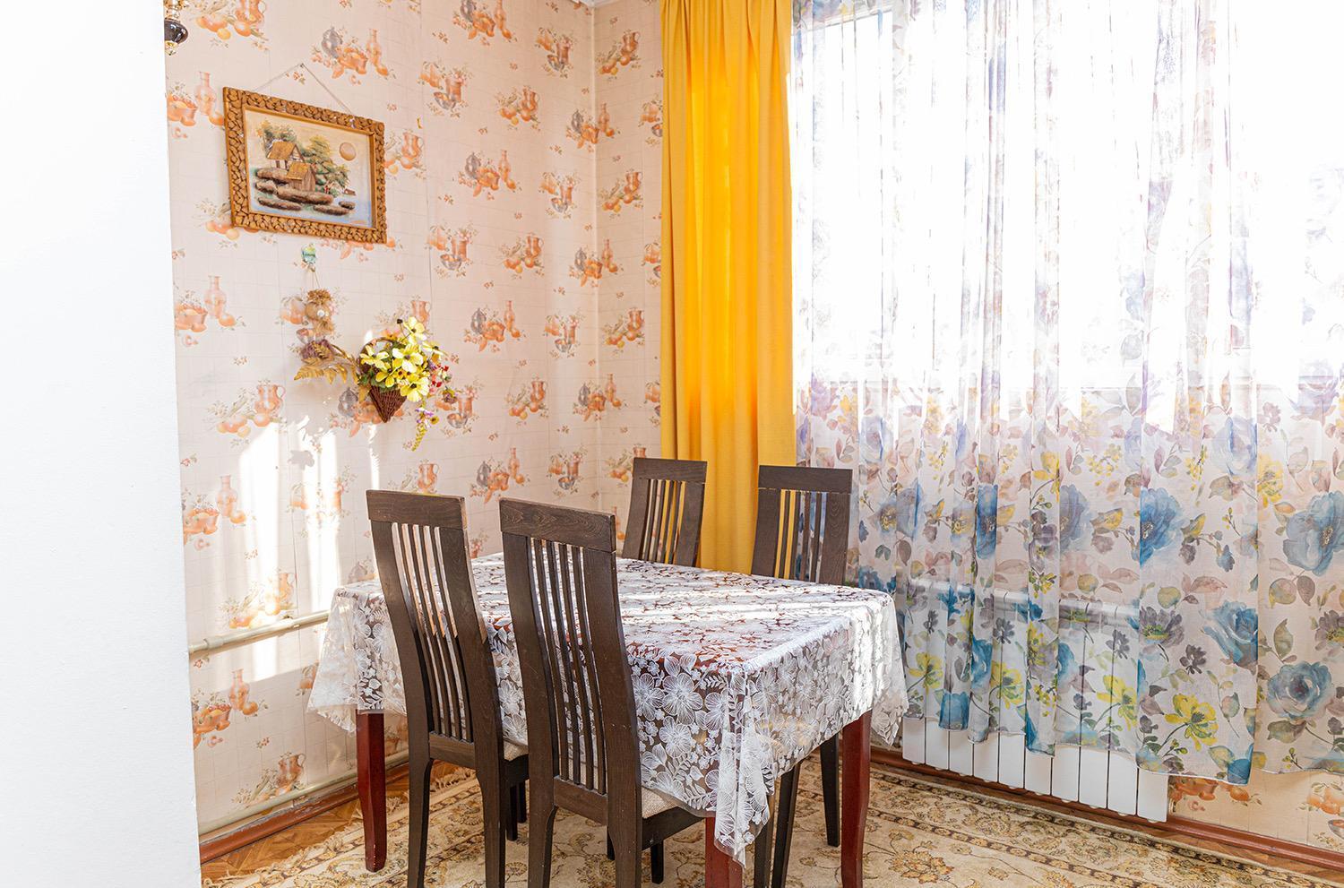 Ferienwohnung Reliablehouse Квартира В Самом Центре Города Almaty Exterior foto